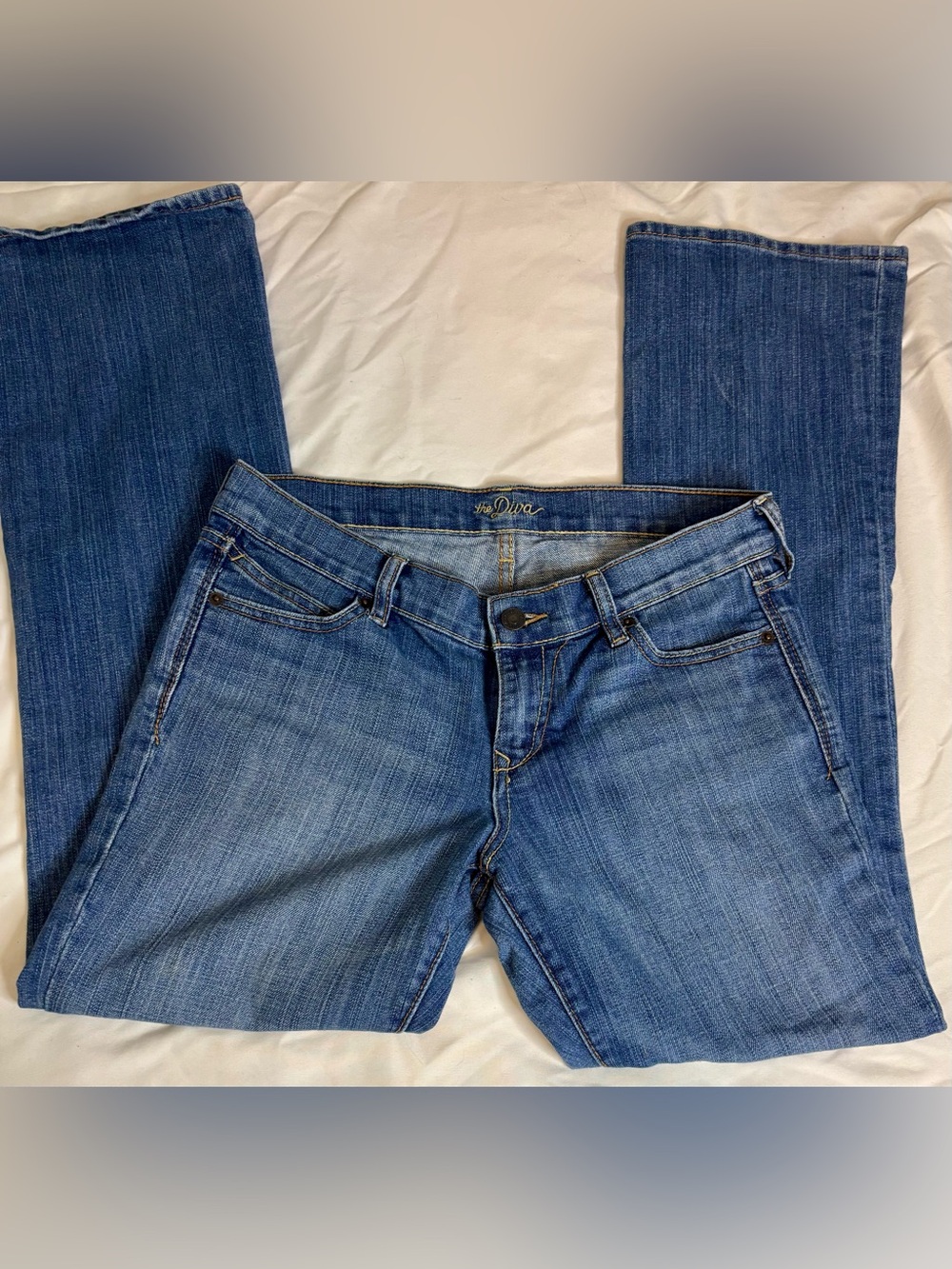 Old Navy Diva Medium Blue Straight-Leg Jeans